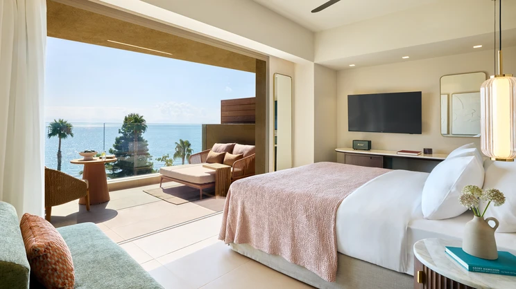 Avali, Mar-Bella Collection